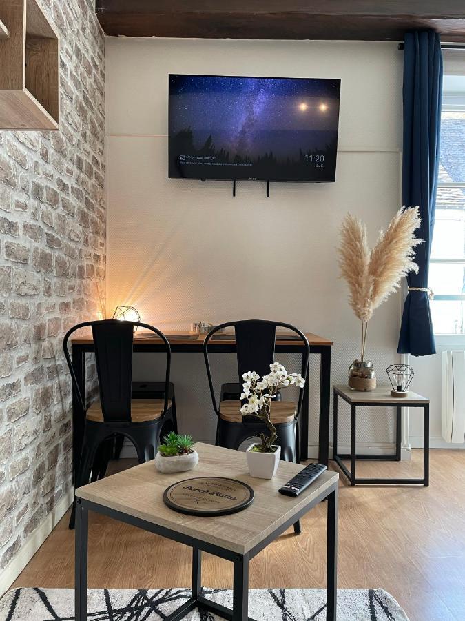 Cosy Studio - 50M Du Loing - Hyper-Centre Moret-sur-Loing Buitenkant foto